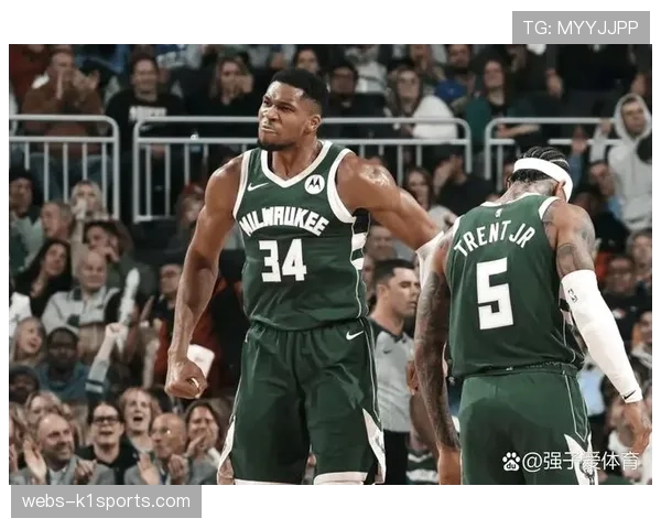 雄鹿迎战勇士,库明加贡献16分,字母哥缺阵未阻球队半场领先